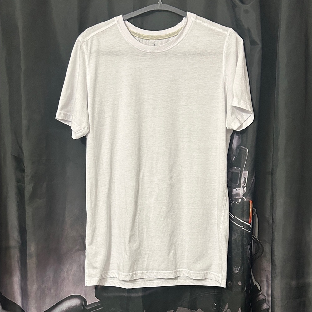 Essentials Crisp White Short Sleeve Tee